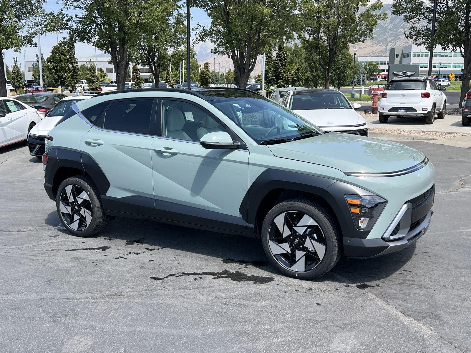 New 2027 Mirage Green Hyundai Limited image 3
