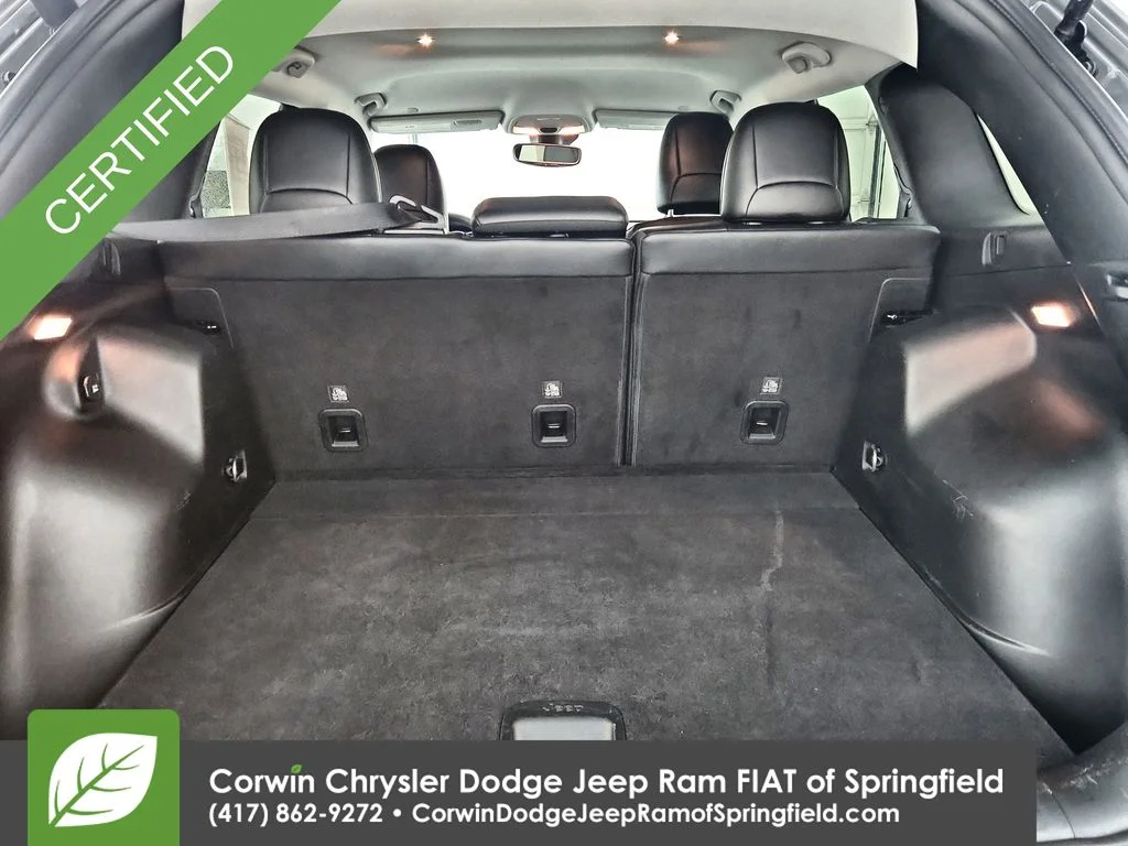 Certified Used 2022 Gray Jeep Latitude Lux image 31