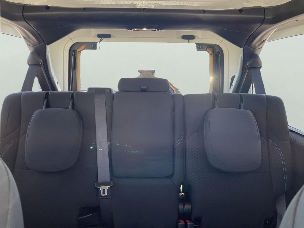 Used 2024 White/off-white Jeep Hybrid Rubicon 4XE image 18