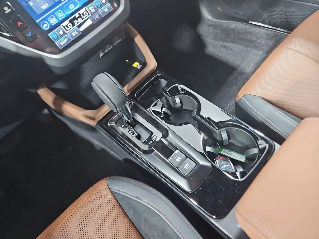 New 2026 AUTUMN GREEN METALLIC Subaru Touring image 25