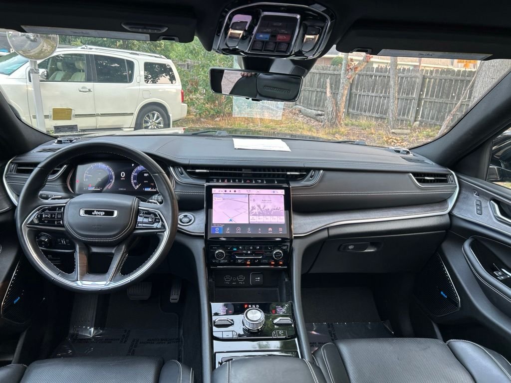 Used 2022 Gray Jeep Overland image 27