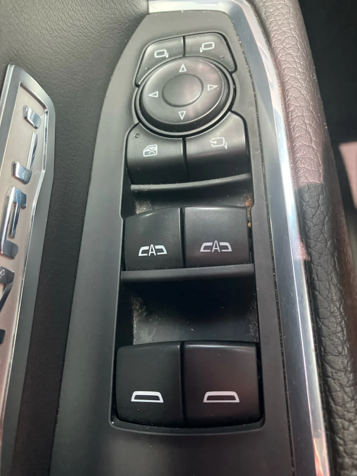 Used 2022 Cayenne Red Tintcoat GMC Denali image 13