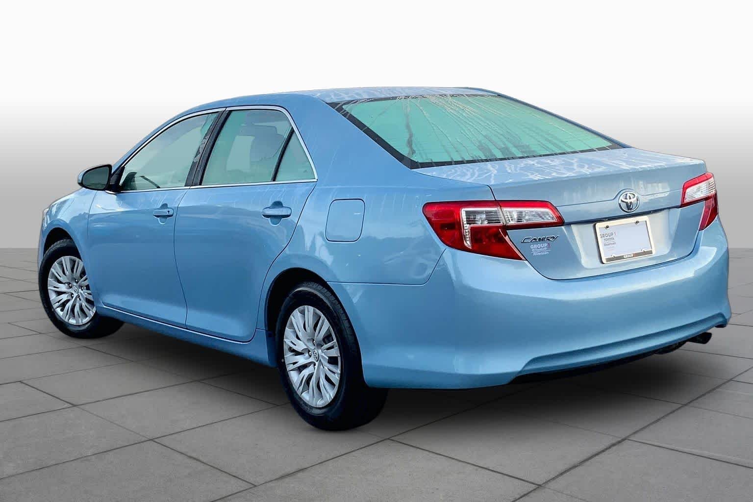 Used 2012 CLEARWATER BLUE META Toyota L image 12