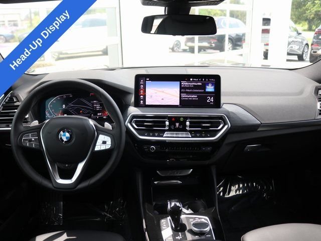 2025 BMW X4 30i - Photo 11