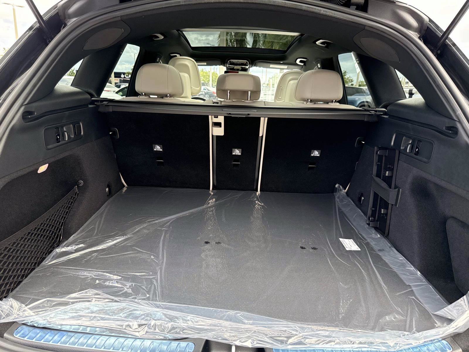 New 2026 Gray Metallic Mercedes-Benz 300 4MATIC® SUV image 10