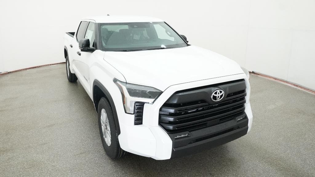 New 2026 Ice Cap Toyota SR5 image 8