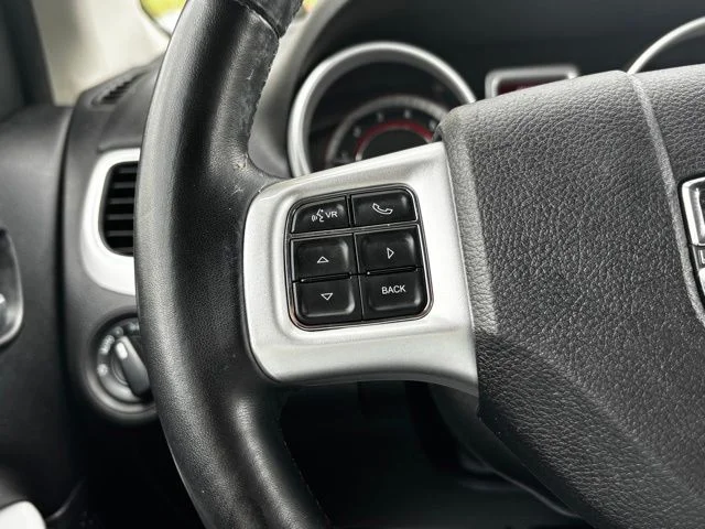 Used 2020 Red Dodge SE image 15