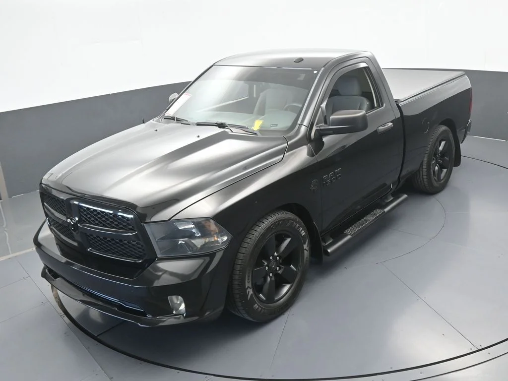 Used 2018 Brilliant Black Crystal Pearlcoat Ram Express image 42