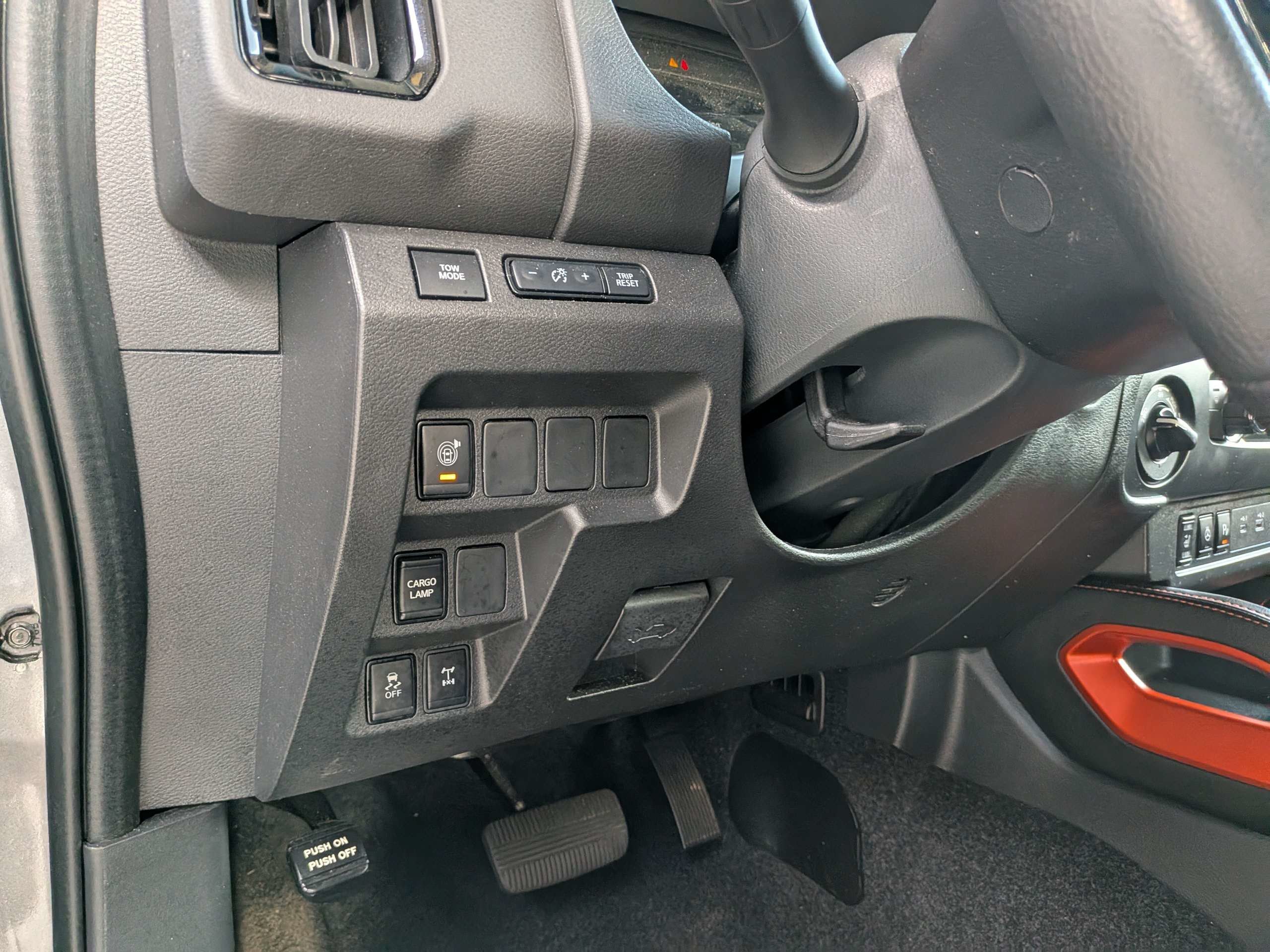 Used 2026 Gray Nissan PRO-4X image 17