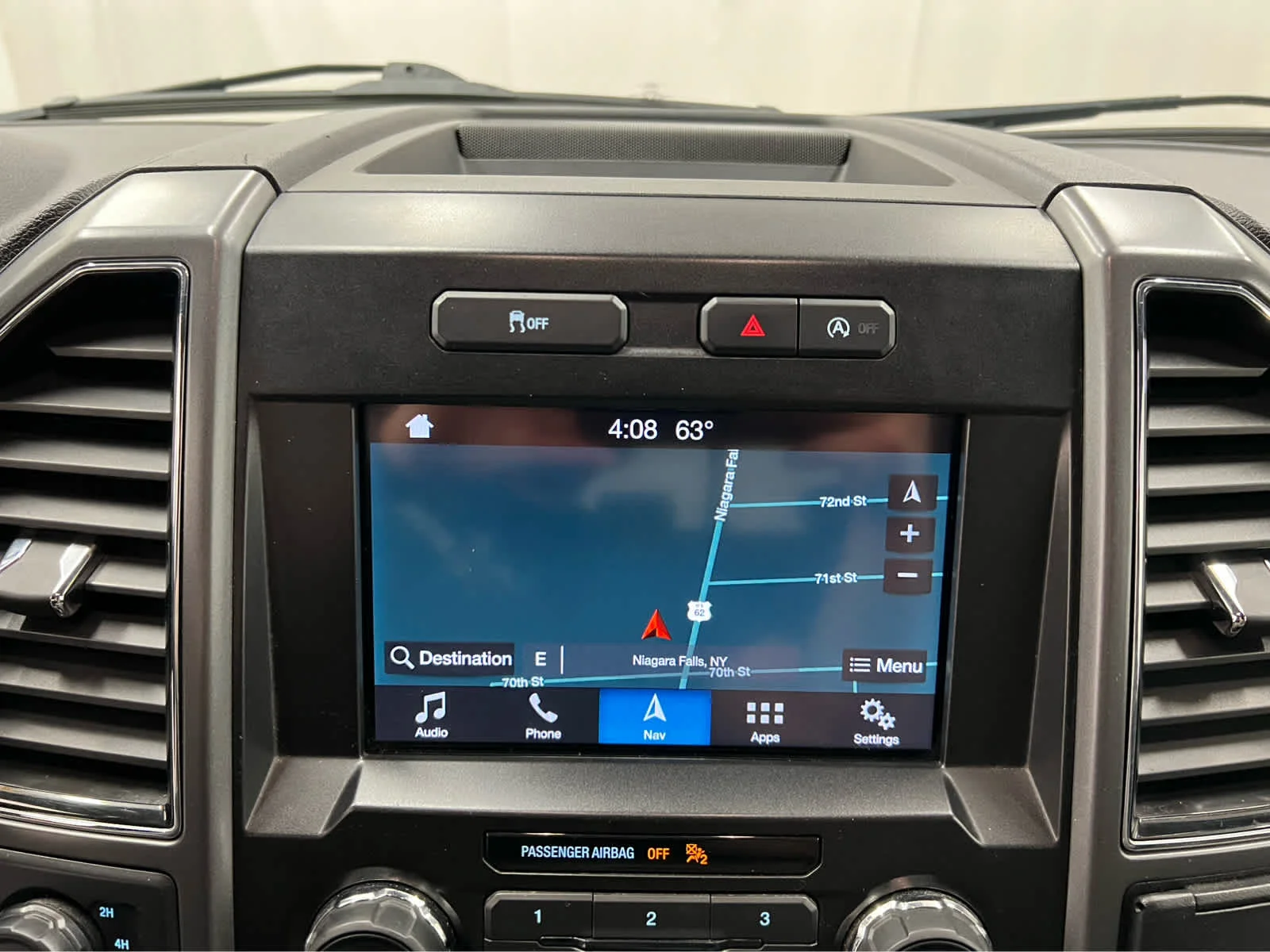Used 2019 Ruby Red Metallic Tinted Clearcoat Ford XLT image 4