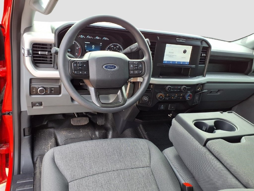 2026 Ford F-350 Super Duty XL - Photo 10