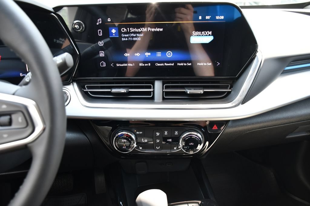 2026 Chevrolet Trax LT - Photo 20