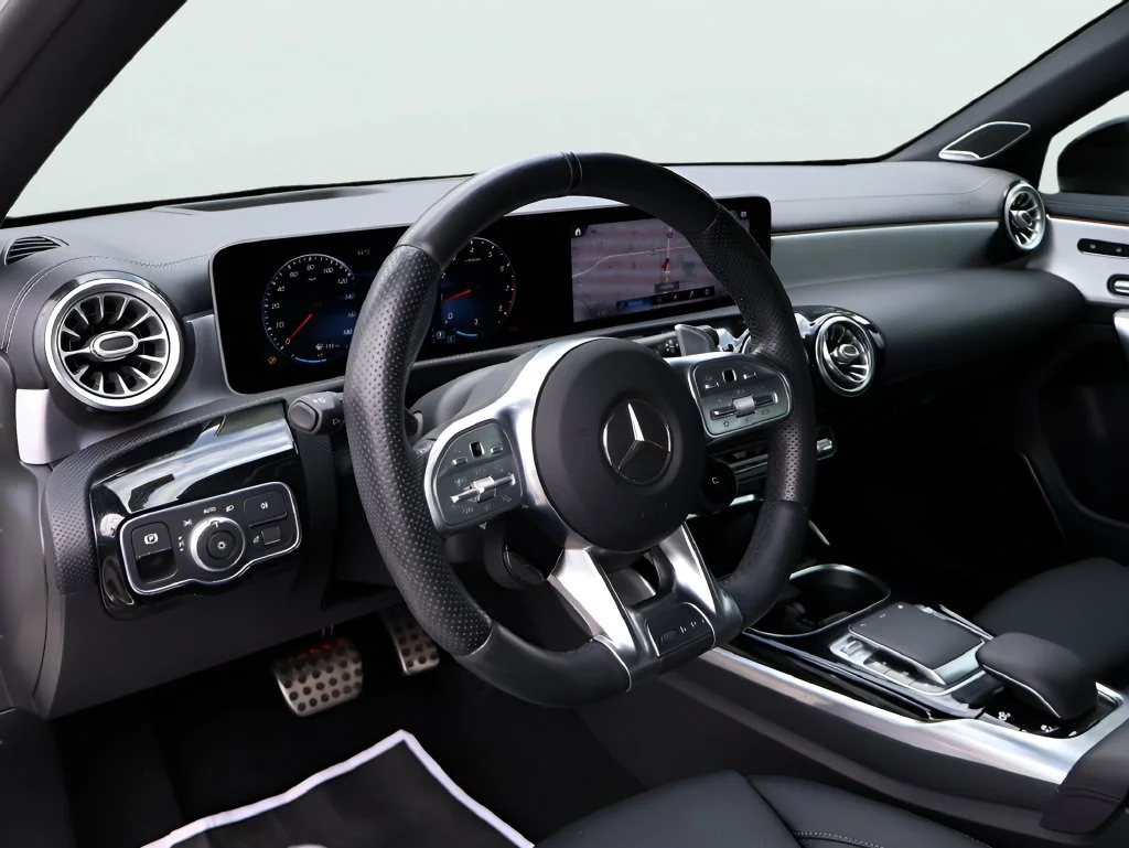 Used 2020 Polar White Mercedes-Benz Base image 19