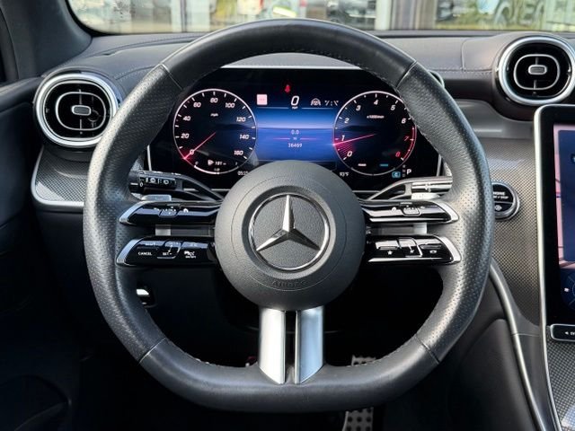 Certified Used 2024  Mercedes-Benz GLC 300 image 13