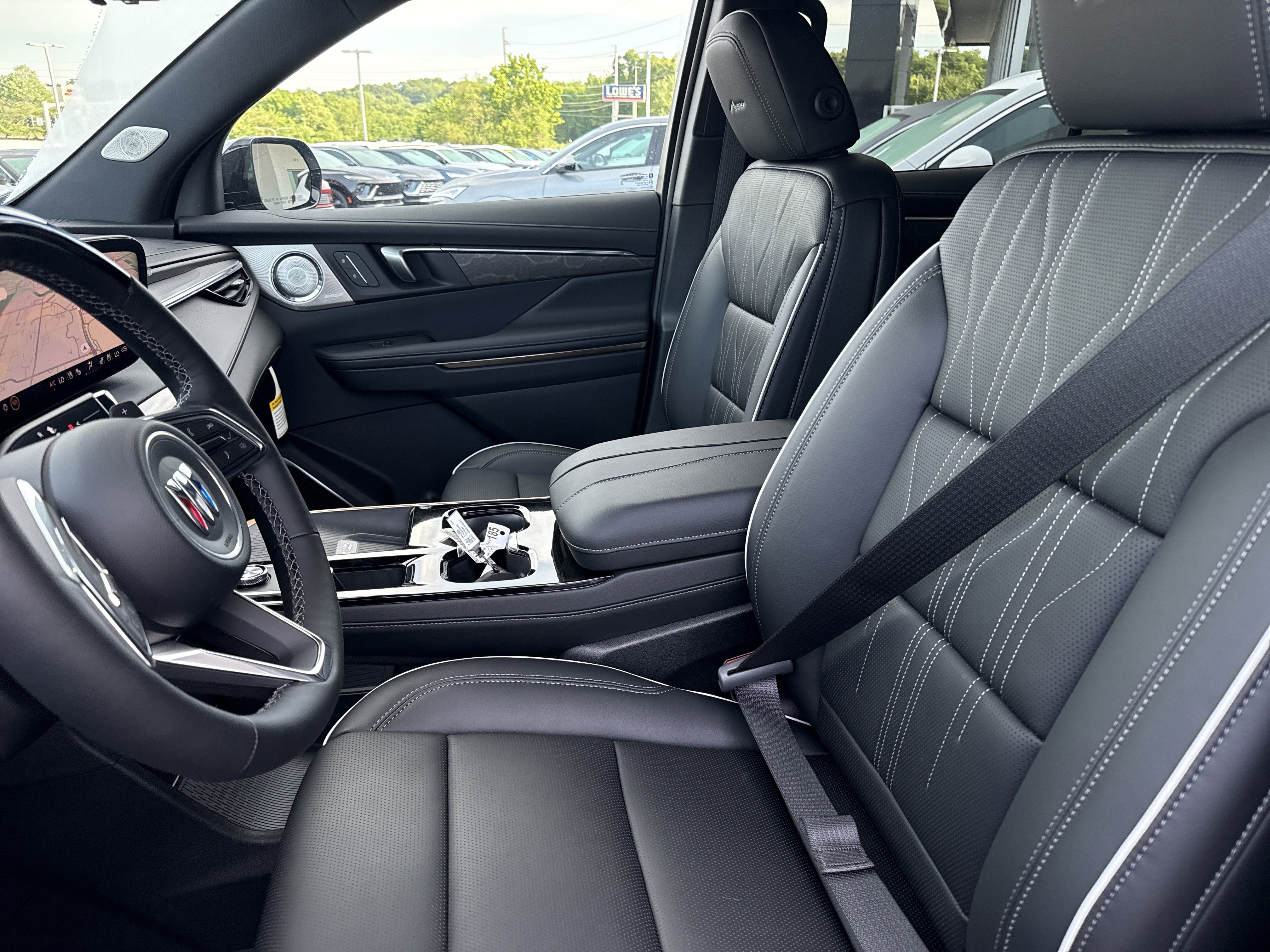 2026 Buick Enclave Avenir - Photo 5