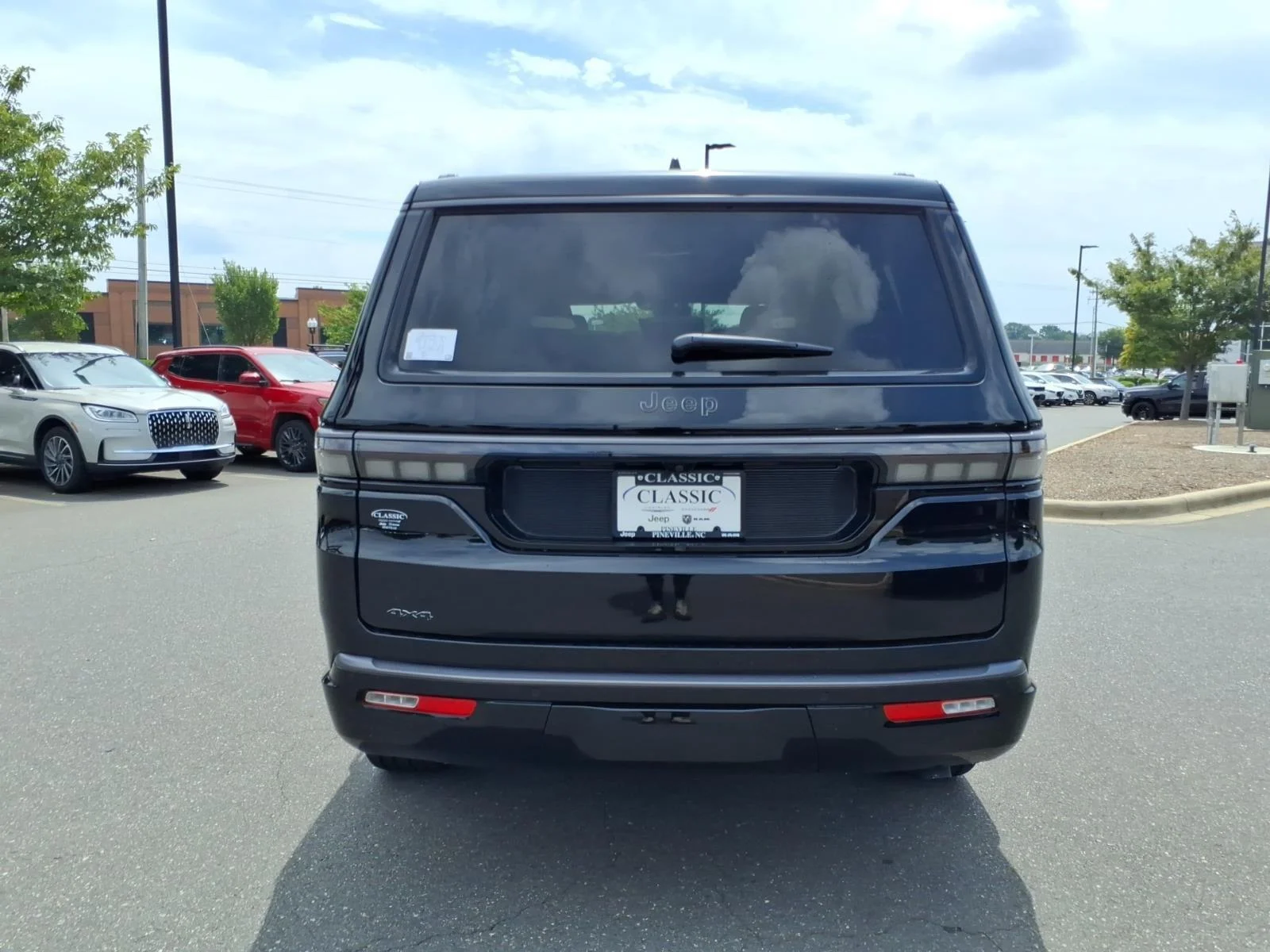 New 2026 High Gloss Black Jeep Limited Reserve image 19