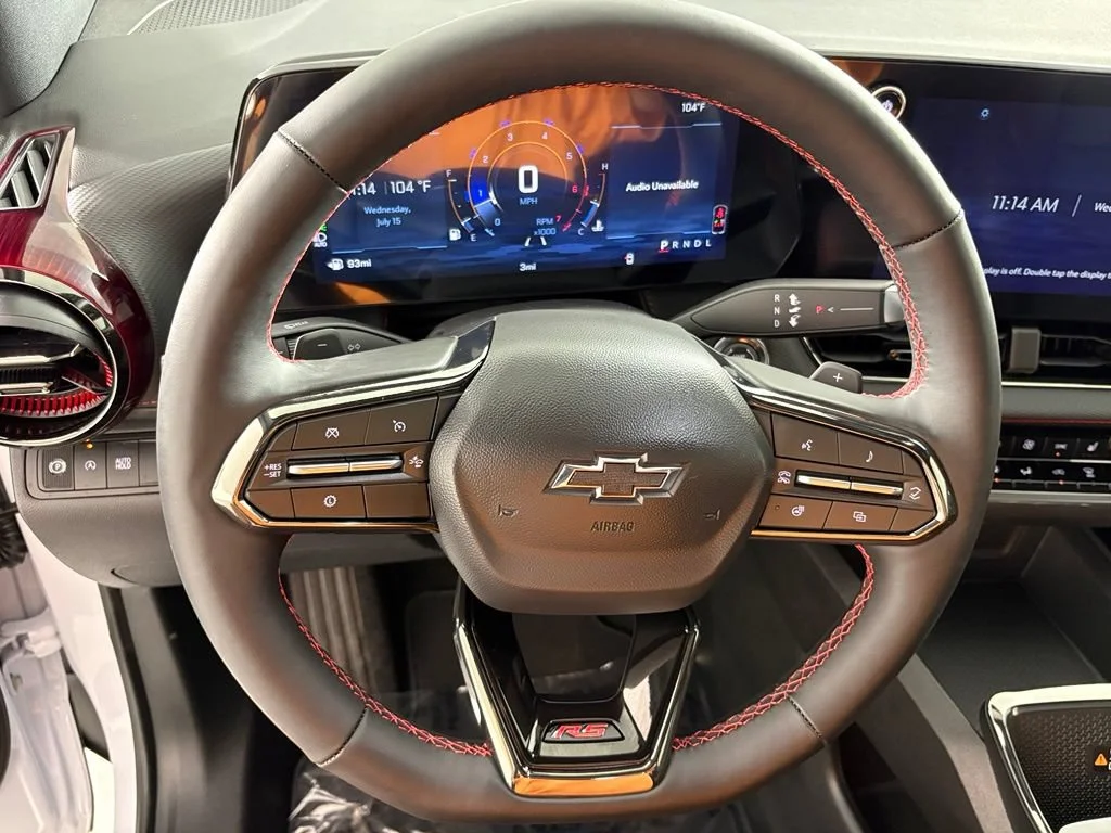 New 2027 Polar White Tricoat Chevrolet RS image 32