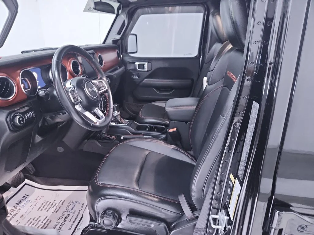 Used 2022 Black Jeep Rubicon image 11