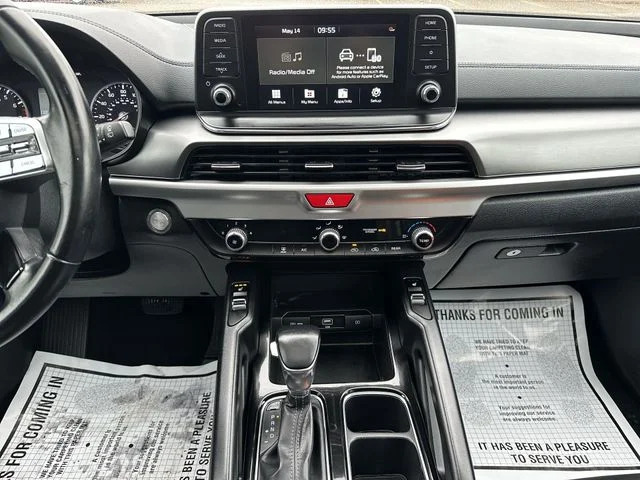 Used 2021 Black Kia S image 14