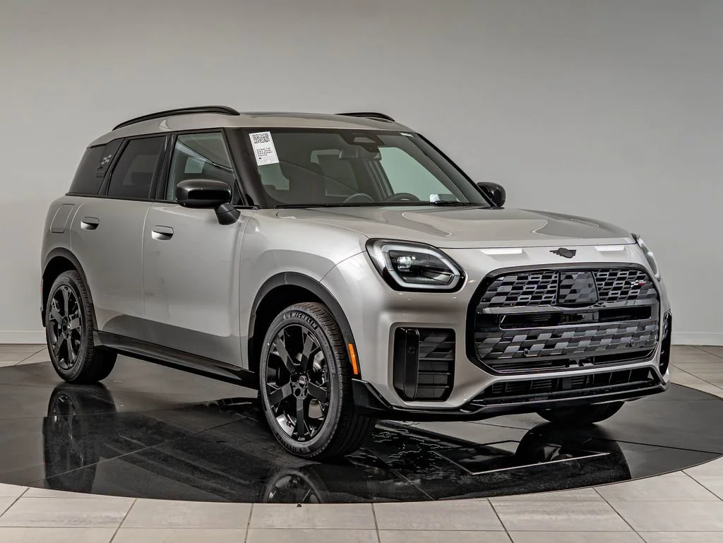 New 2027 MINI Countryman AWD Iconic in Wichita #53B1590N | MINI of
