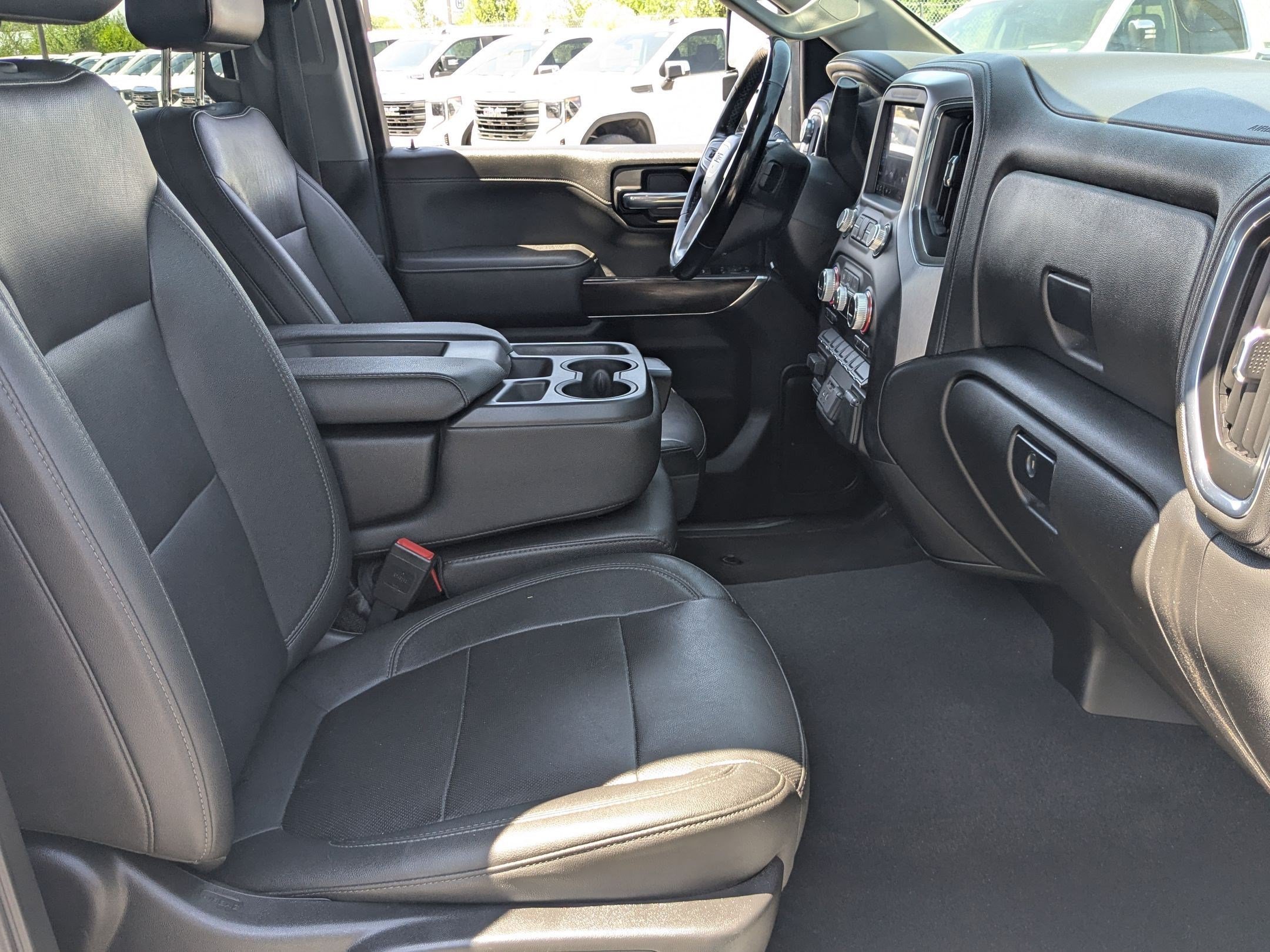 Used 2023 SUMMIT WHITE GMC SLT image 30