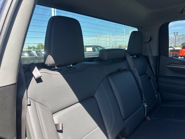 2025 GMC Sierra 1500 SLT - Photo 29