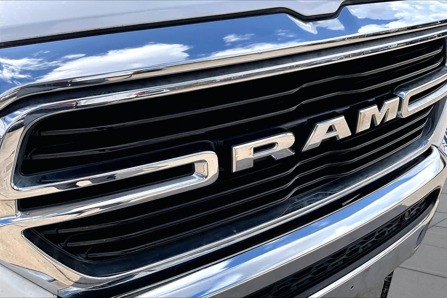 Used 2019 Bright White Clearcoat Ram Big Horn/Lone Star image 30