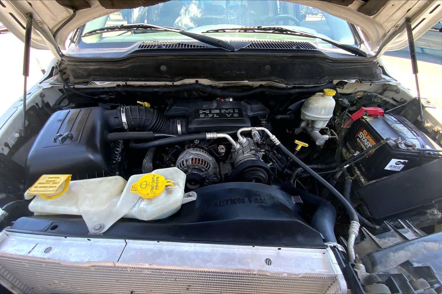 Used 2008 Bright White Dodge Laramie image 30