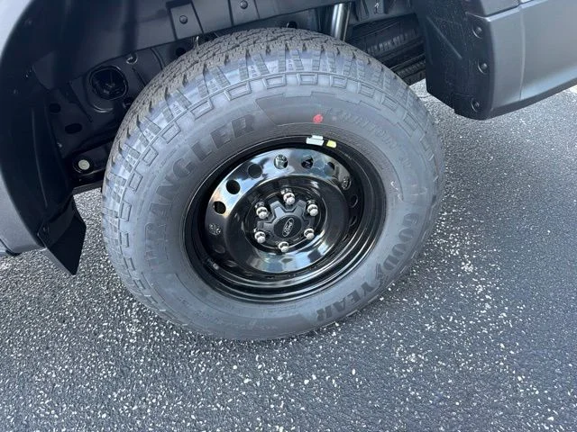 New 2026 Carbonized Gray Metallic Ford XL image 10