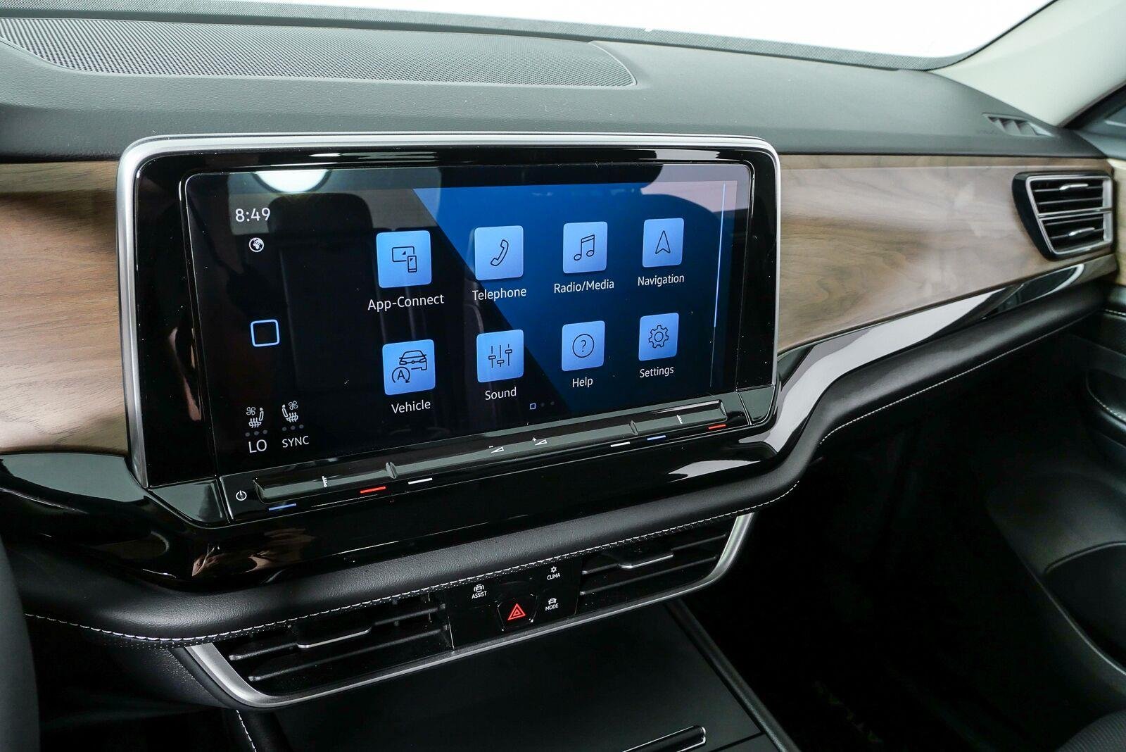 2024 Volkswagen Atlas SE - Photo 11