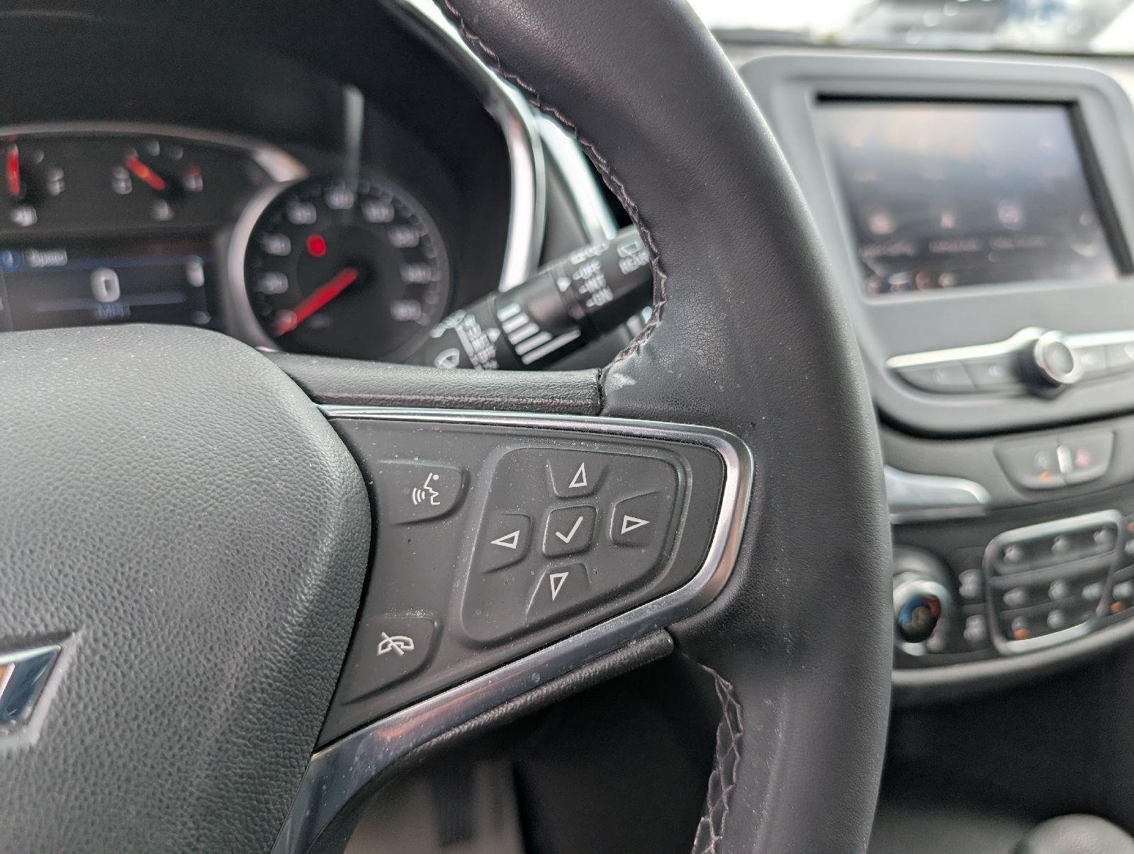 Used 2024 Lakeshore Blue Metallic Chevrolet LT image 15