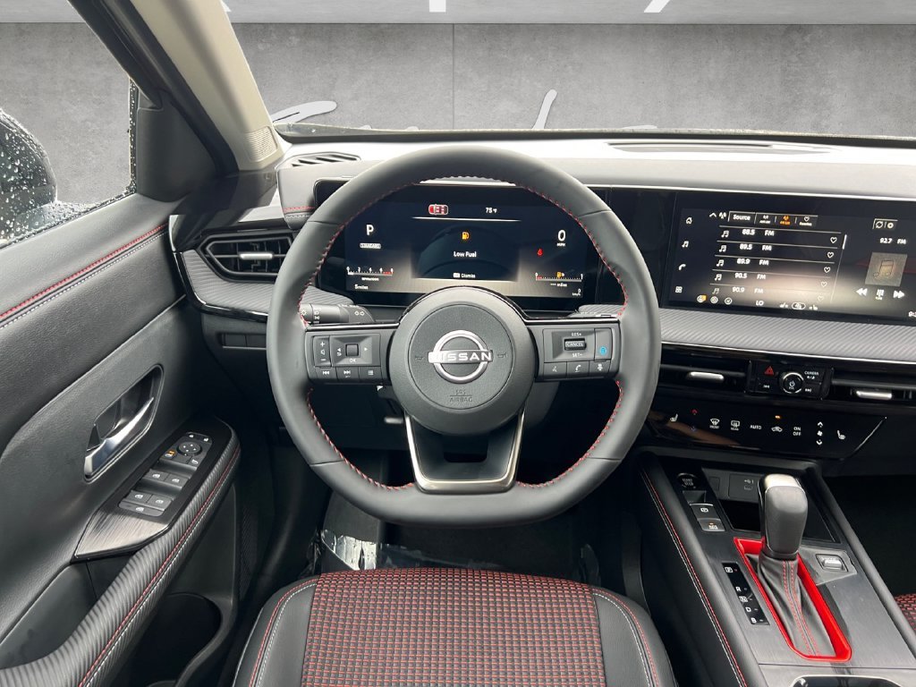 New 2027 Canyon Bronze Metallic Nissan SR image 22