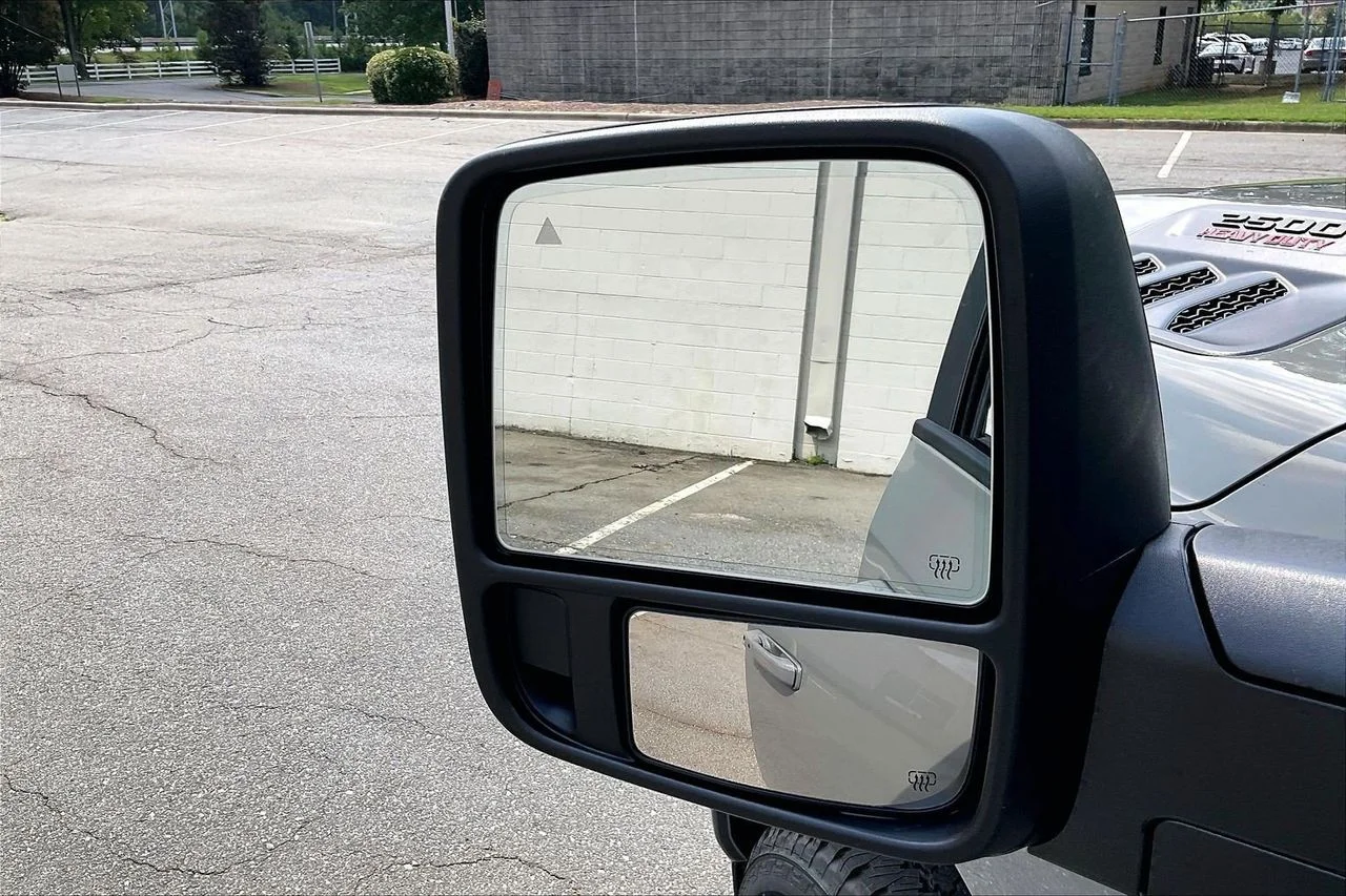 New 2027 Ceramic Gray Clear-Coat Exterior Paint RAM Laramie image 24