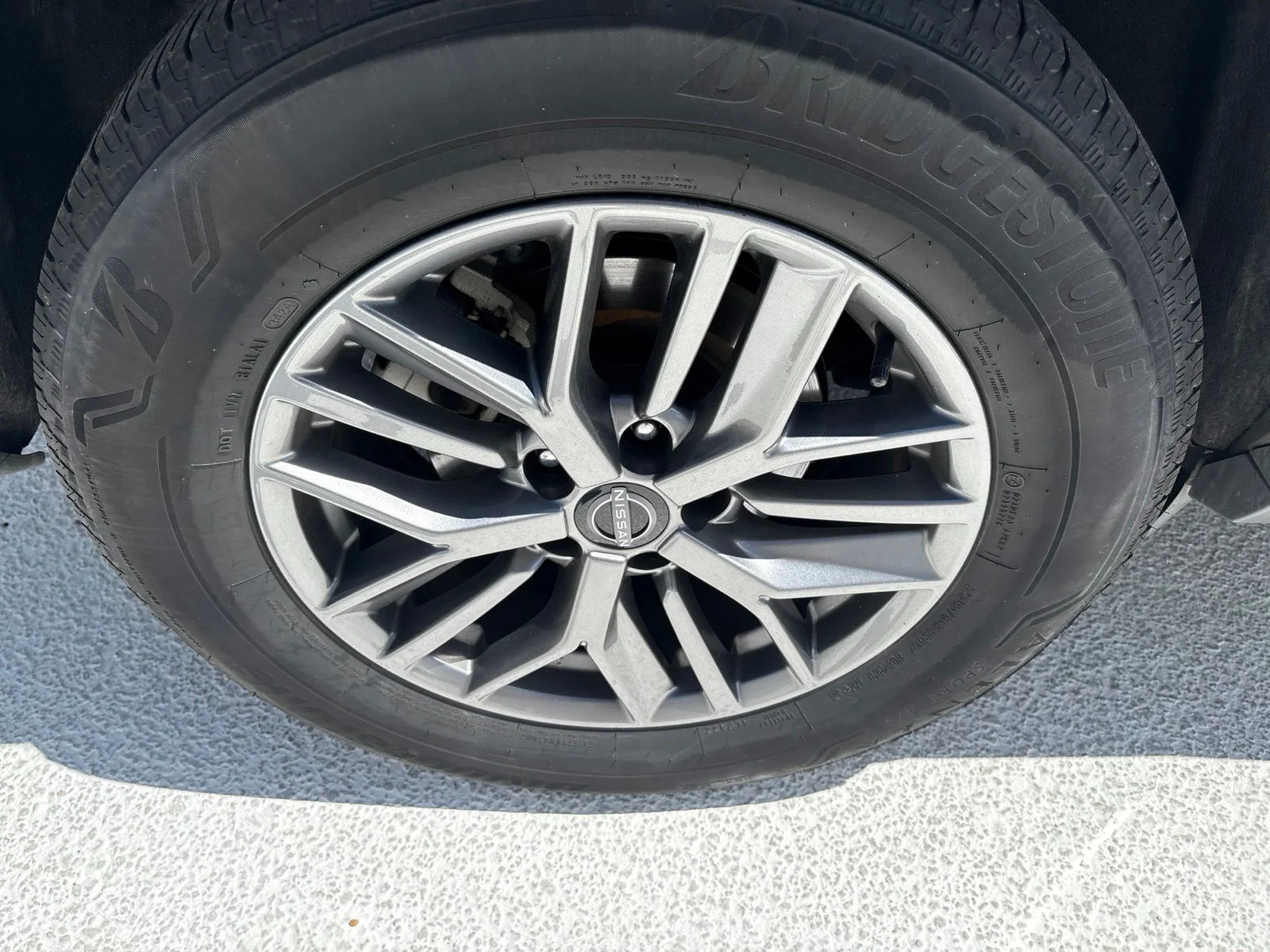 Used 2025 White Nissan S image 7