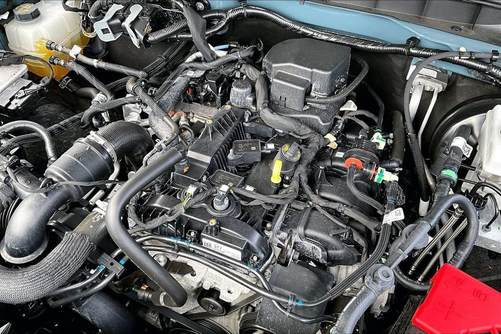 Used 2022 Blue Ford Badlands image 35