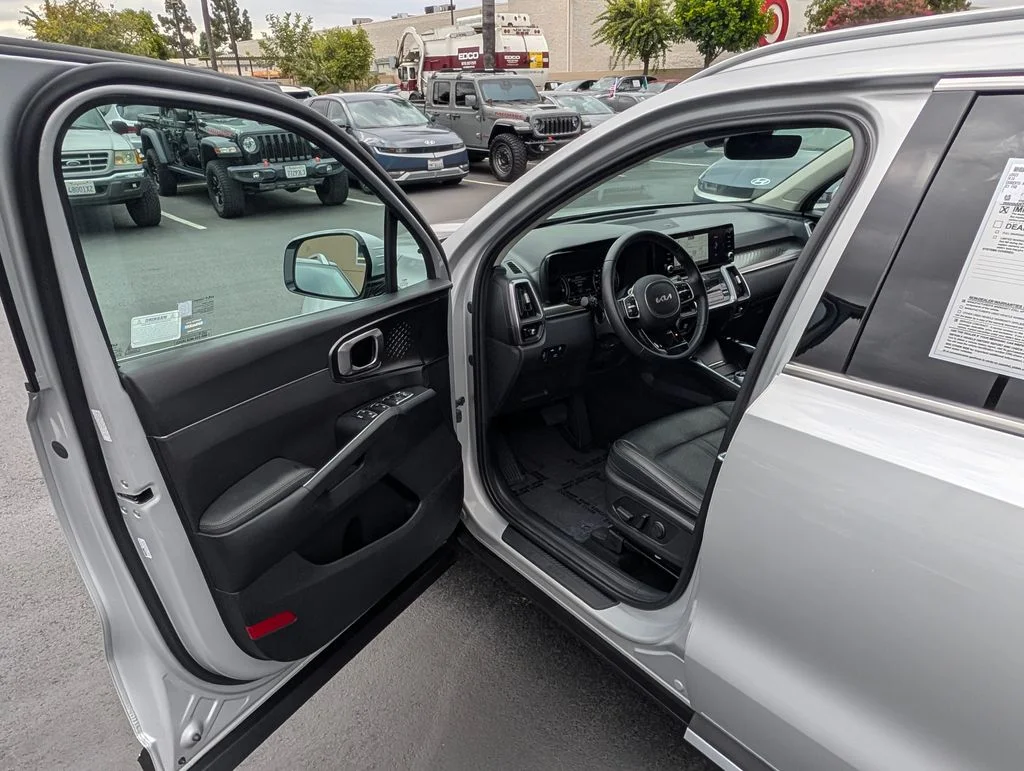 2023 Kia Sorento EX Hybrid - Photo 35