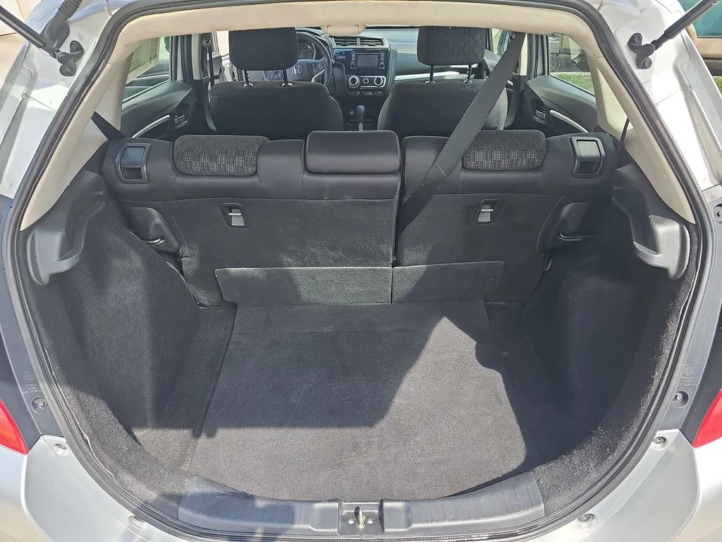 Used 2015  Honda LX image 12