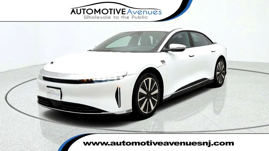 Used 2023 Stellar White Lucid Pure AWD image 1