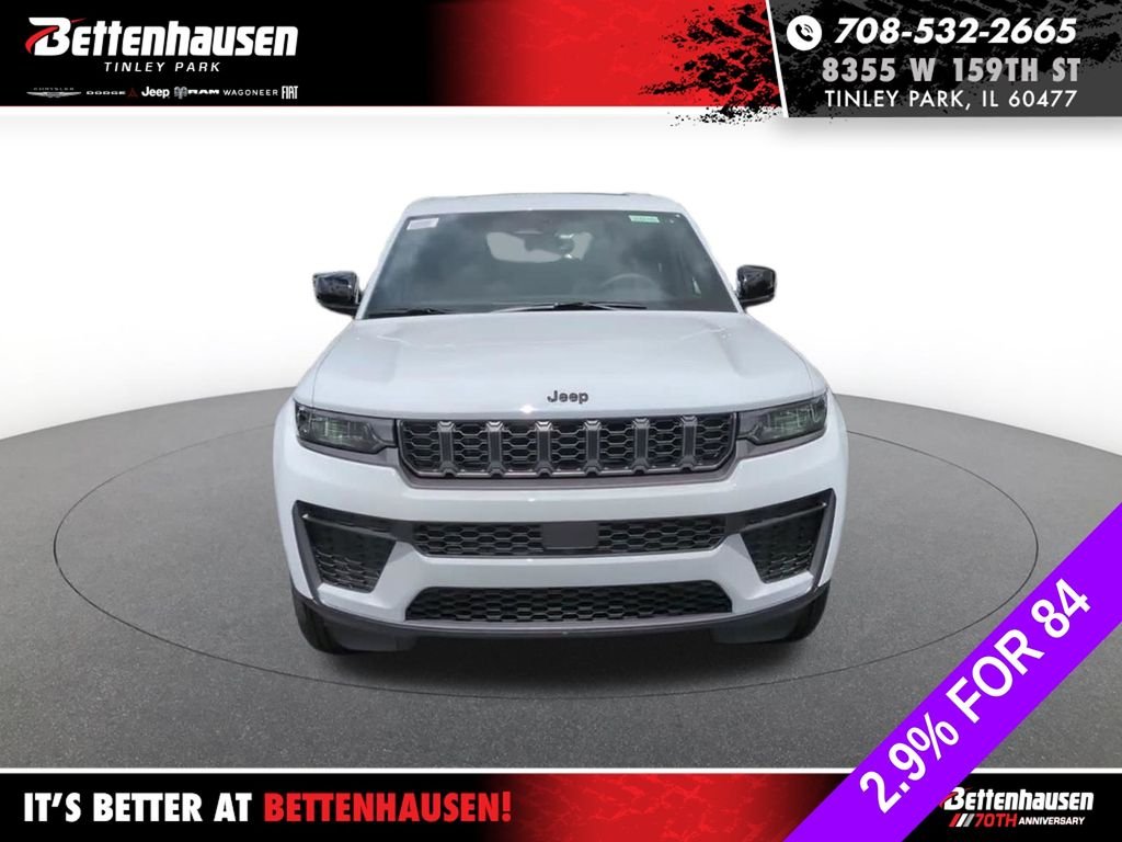 New 2026 Bright White Clear-Coat Exterior Paint Jeep Altitude image 13