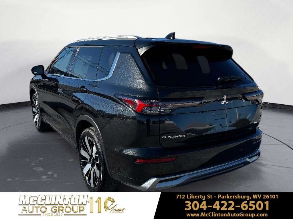 2025 Mitsubishi Outlander SEL - Photo 7