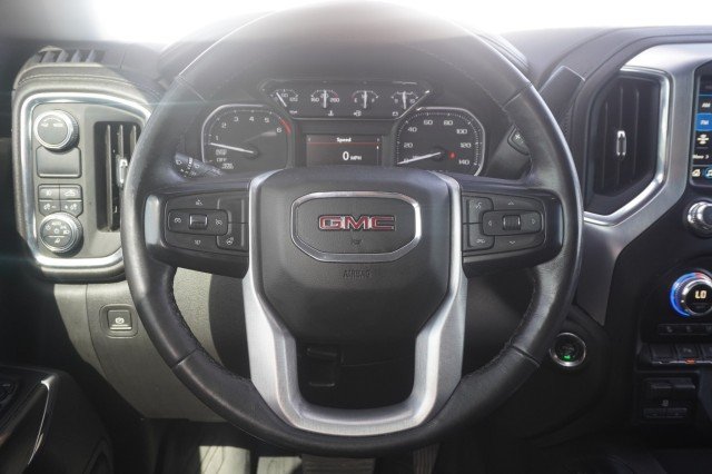 Used 2021  GMC SLT image 25