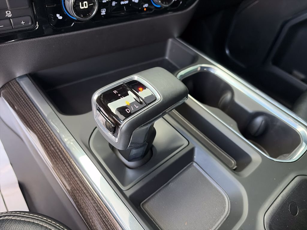 Used 2025 Gray Chevrolet RST image 30