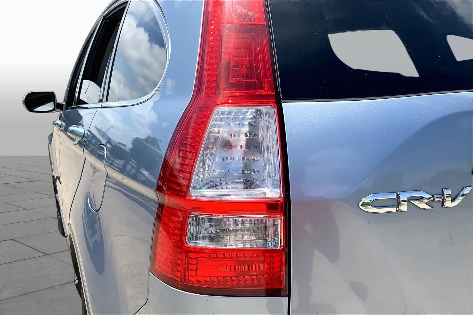 Used 2008 Glacier Blue Metallic Honda EX-L image 27