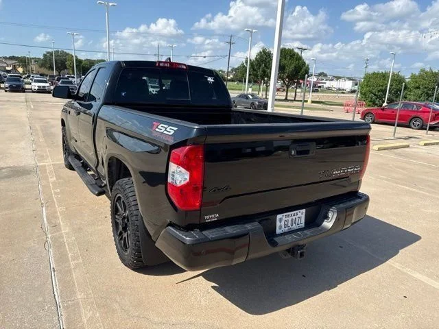 Used 2021 Black Toyota SR5 image 3