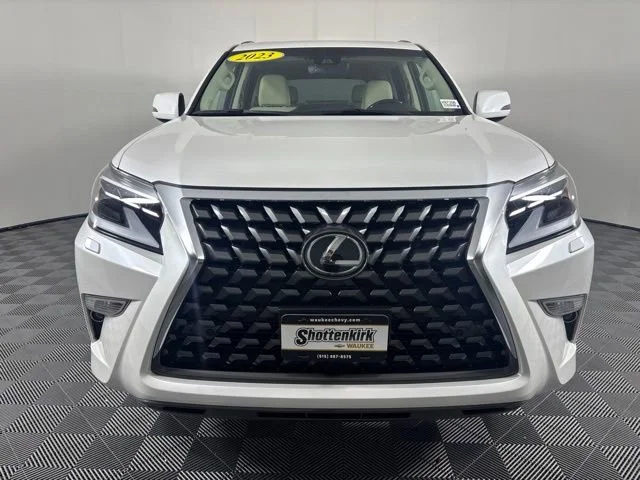 Used 2023 White Lexus GX 460 Premium image 36