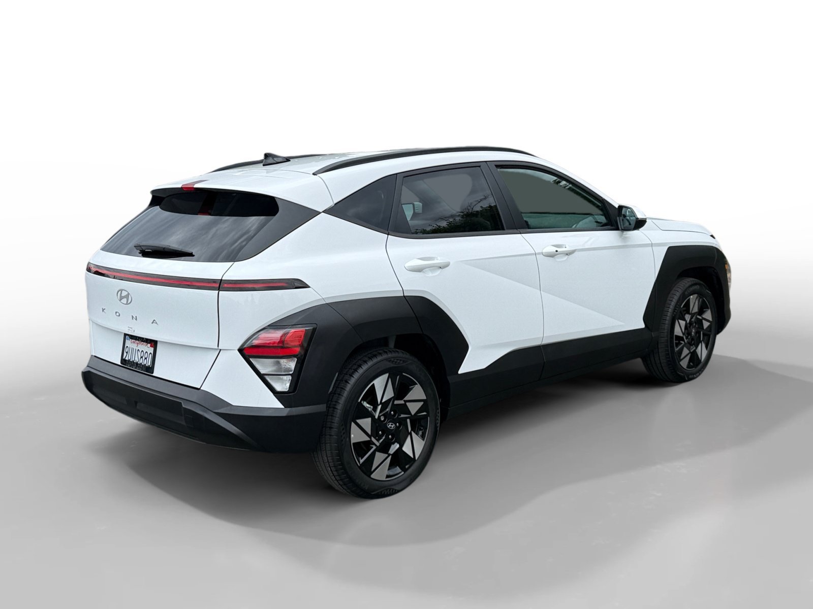 Certified Used 2025 White Hyundai SEL image 5