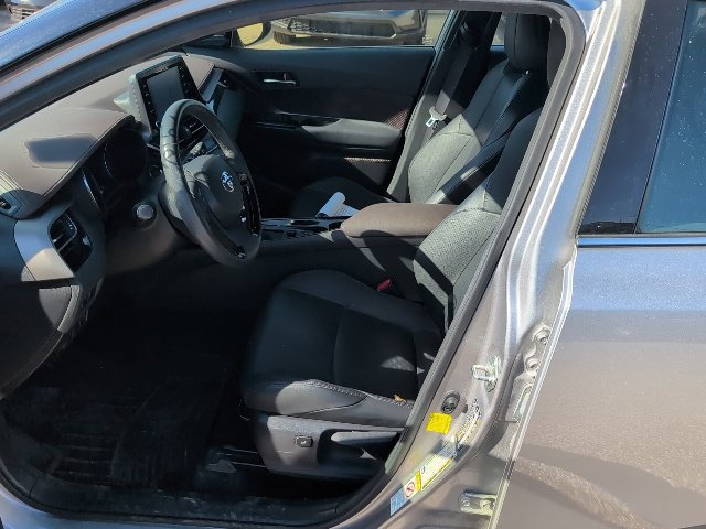 Used 2019 Silver Toyota Limited image 4