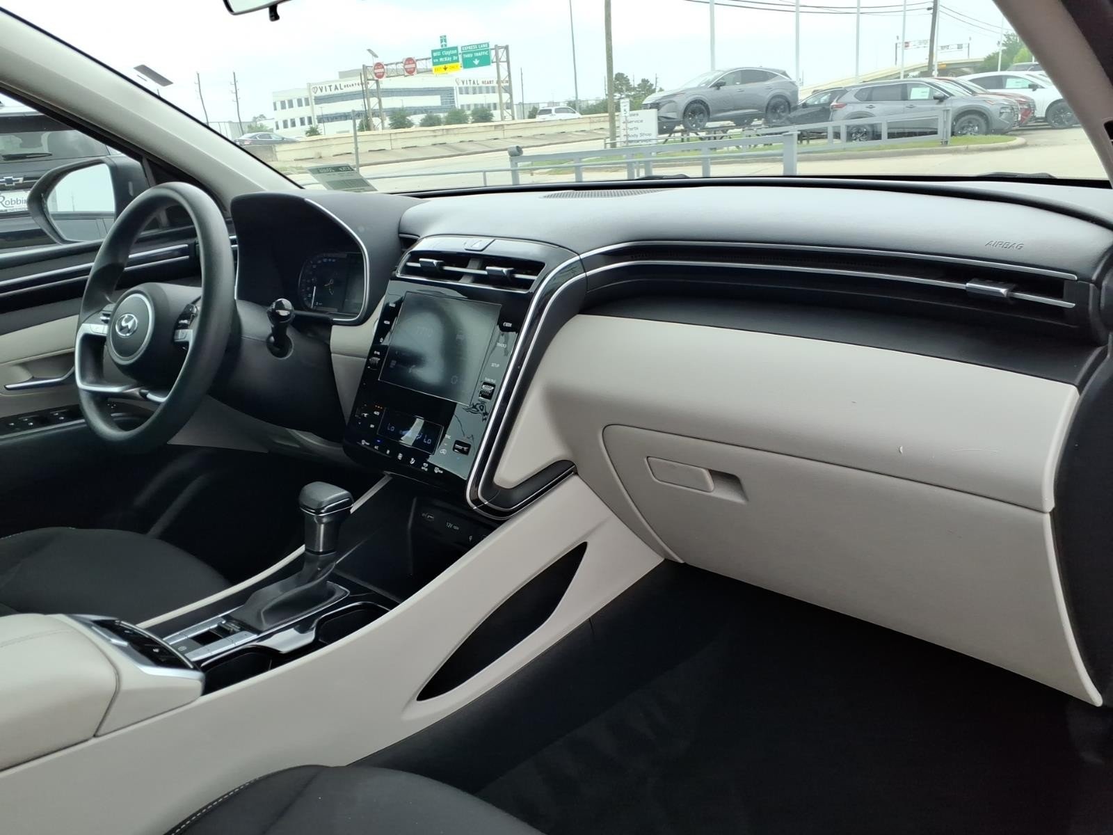 2024 Hyundai Tucson SEL Gray at Robbins Nissan