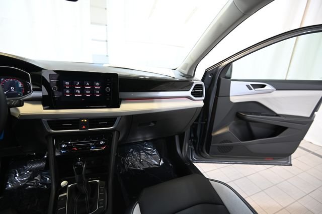 New 2026 Gray Volkswagen 1.5T SEL image 30