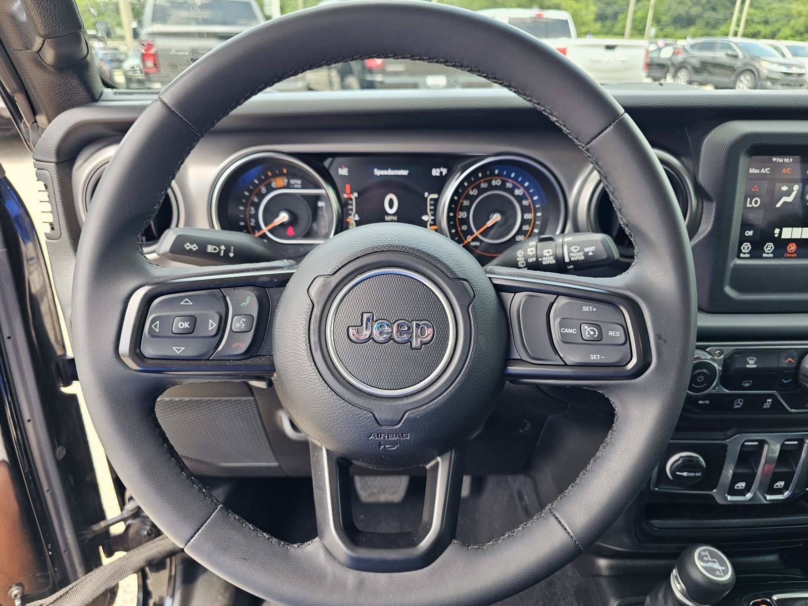 2023 Jeep Wrangler 2-Door Sport S - Photo 20